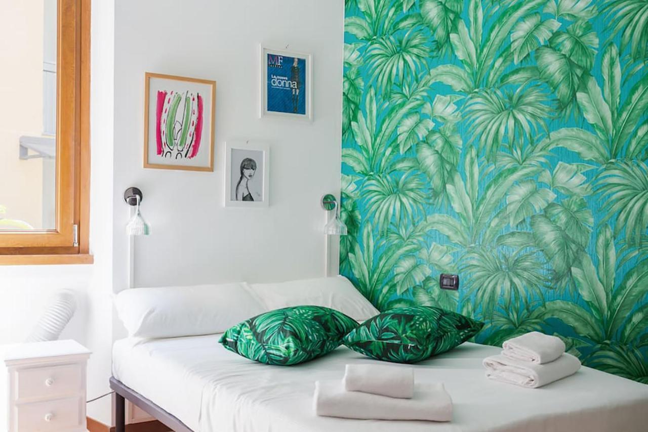 Appartement New In Isola Close To Center - Cola Montano Milaan